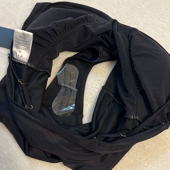 NWT Jones New York Slimming One Piece Swimsuit - Size XL - Picture 12 of 12